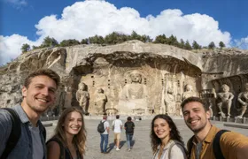 Half-Day Private Guided Tour of Luoyang Longmen Grottoes