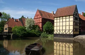 Time travel in Aarhus