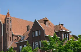 Self guided tour with interactive city game of Roosendaal