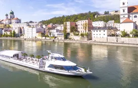 Three Rivers Sightseeing Boat Tour in Passau