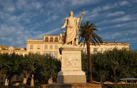 Bastia 2-hour introductory walking tour with a local