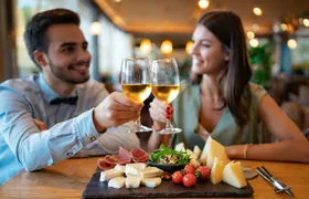 Tasting of 3 Italian wines at Café Rinaldi in Regensburg