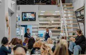 Cook and eat like a local, food tour and workshop