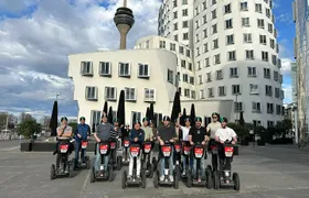 Düsseldorf Segway Tour: Classical City Experience