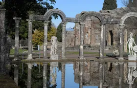 Tivoli Hadrian's Villa and Villa d'Este, semi-private tour