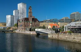 Malmö walking tour with a local