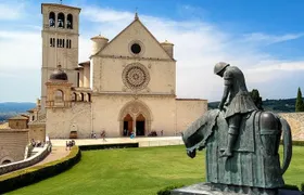 Assisi Private Walking Tour including St. Francis Basilica