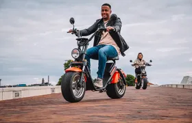 2 hour Private E-Chopper Tour in Nijmegen 
