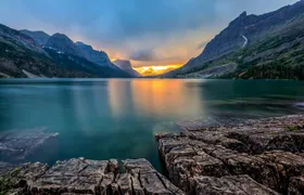 Glacier National Park self-guided driving audio tour