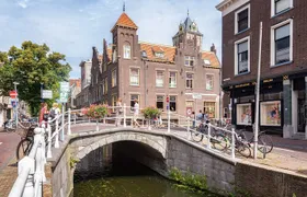 Delft Quest: The Blue Pottery Mystery of Old Delft