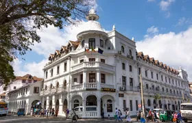 Kandy Day Tour from the East Coast
