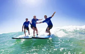 Beginner surf lesson in Ballina