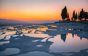 Day Tour to Pamukkale from/to Istanbul