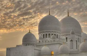 Private full-day Abu Dhabi city tour from Ras Al Khaimah