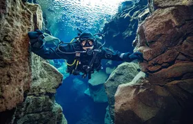 Silfra: Diving Between Tectonic Plates - Meet on Location