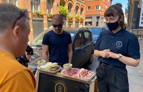 3-Hour Guided Manchester Food Tour with Lunch 