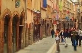 Lyon Highlights & Secrets Walking Guided Tour (small group) including Funicular