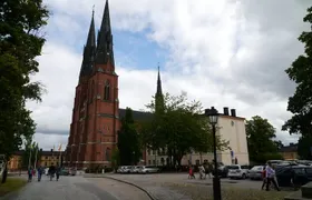 Uppsala's biggest attractions - 1h city walk in Uppsala city.