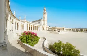 Sanctuary Fátima and Little Shepherd Town guided tour
