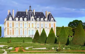 Outdoor city game in Sceaux