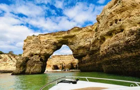 1.50-hour boat tour with Benagil caves