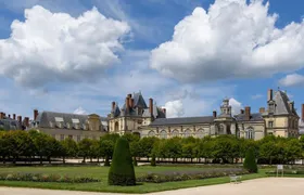 Fontainebleau Palace : Private Guided Tour