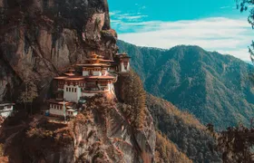 5 Day Journey Through the Land of Happiness and Bhutan Bliss 