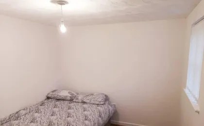 Quiet Residential Area, Within Easy Reach to Town