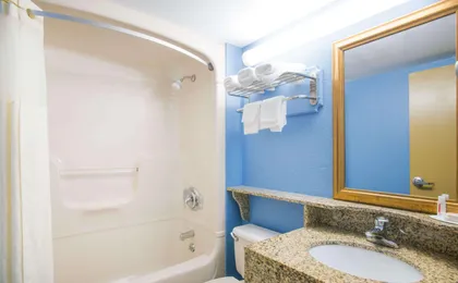 Days Inn by Wyndham New Haven
