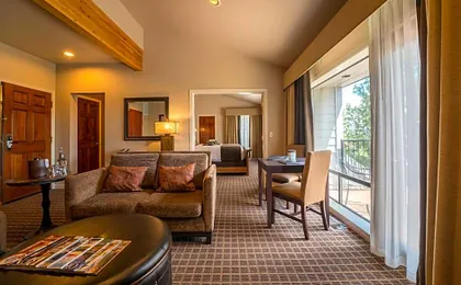 Pine Ridge Inn