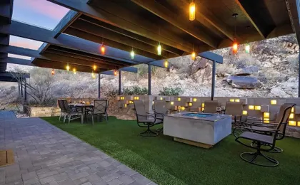 Panoramic Views, Private Pool, Patio Lounge w/ Firepit Royal Palm by Avantstay