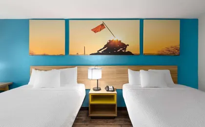 Days Inn by Wyndham Clarksville North
