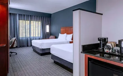 Courtyard by Marriott Pittsburgh Greensburg