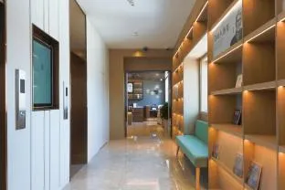 Hanting Hotel Shanghai Huaihai Zhong Road Metro Station