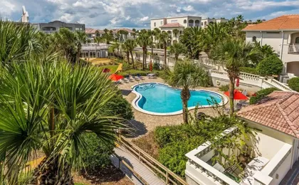 Lovely Ocean-view Condo With Pools, hot Tubs, Private W/d, & Central AC