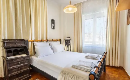 Ranias Luxurious Apartment with Sea View!