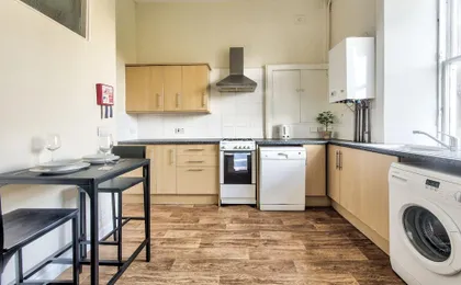Henderson - New Town Apartment