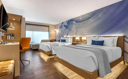 Cambria Hotel Milwaukee Downtown