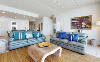 3BR All-suite Penthouse: Suntide III - Unit 1103