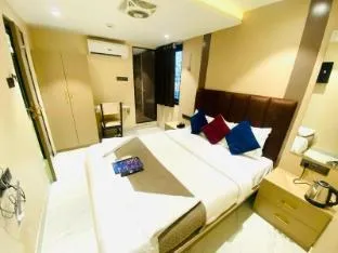Hotel Dolphin Residency