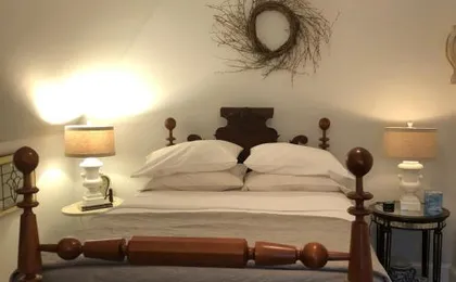 Riverside Gables Bed and Breakfast