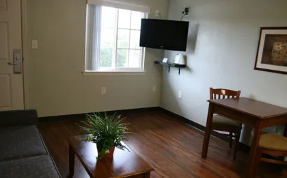 Affordable Suites of America