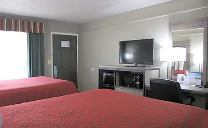 Days Inn by Wyndham N.W. Medical Center