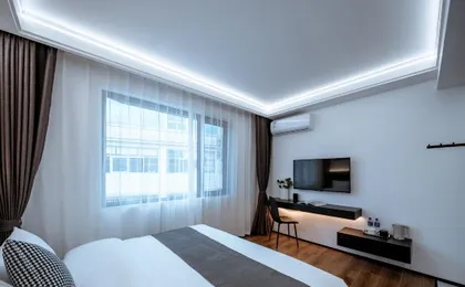 Dali Yuejia Intelligent Hotel (High-speed Railway Station Bohai Park)