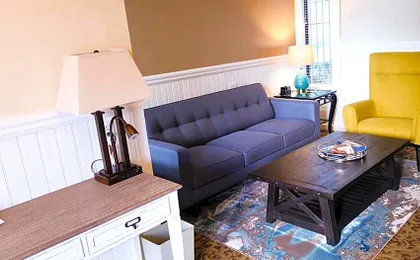 City Center Inn & Suites