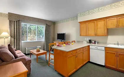 Ramada by Wyndham Olympia