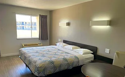 Motel 6-Wichita Falls, TX - North
