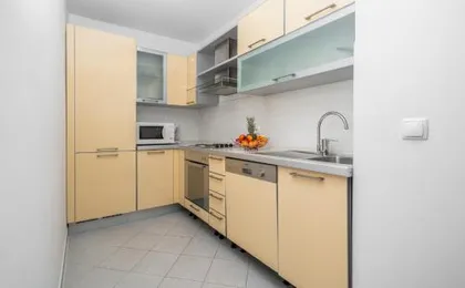 Beachfront Apartment Mlinarevic
