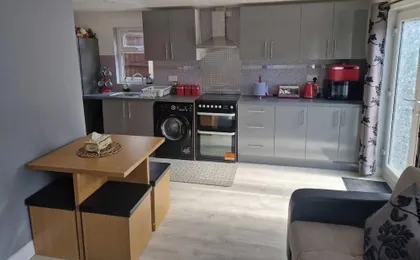 Cozy 2-bedroom Apartment in Tyseley, UK - Perfect City Retreat