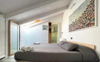 SCS Modern luxury penthouse URG